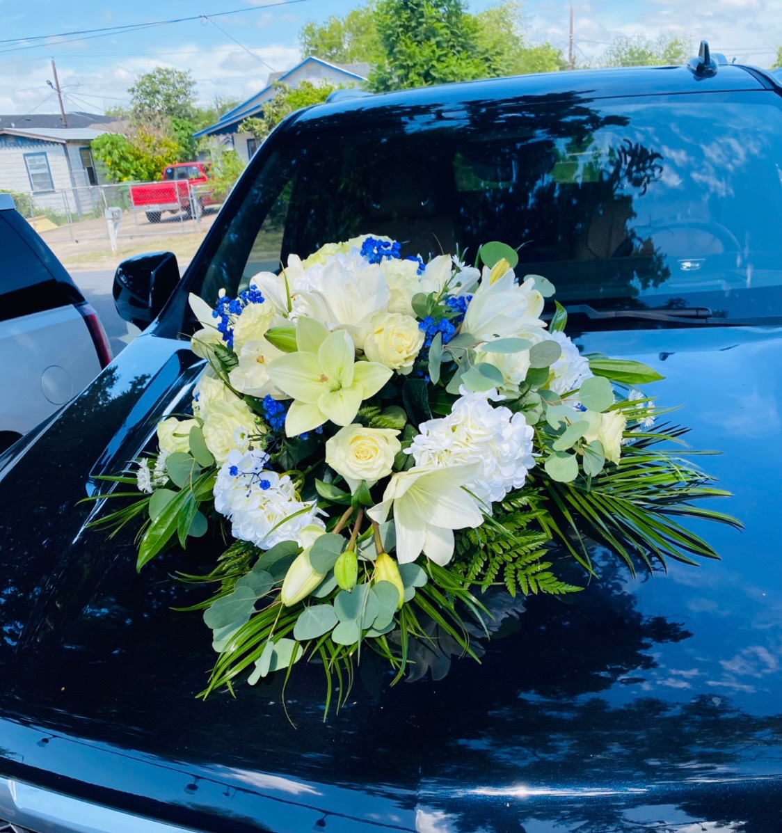 Car & Church Decor