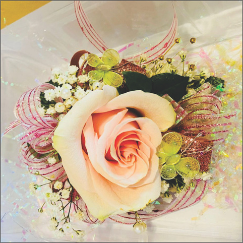 Boutonnieres & Corsages