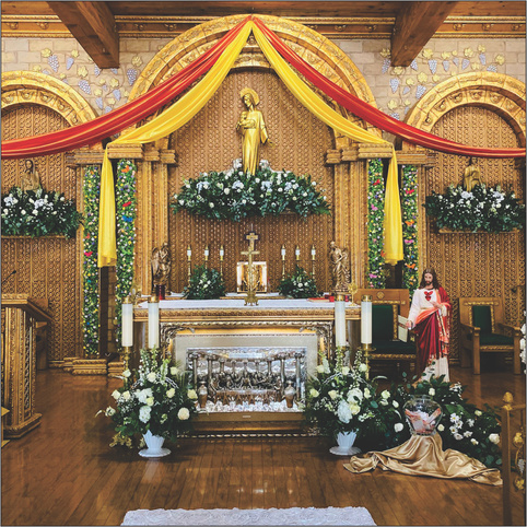 Car & Church Decor